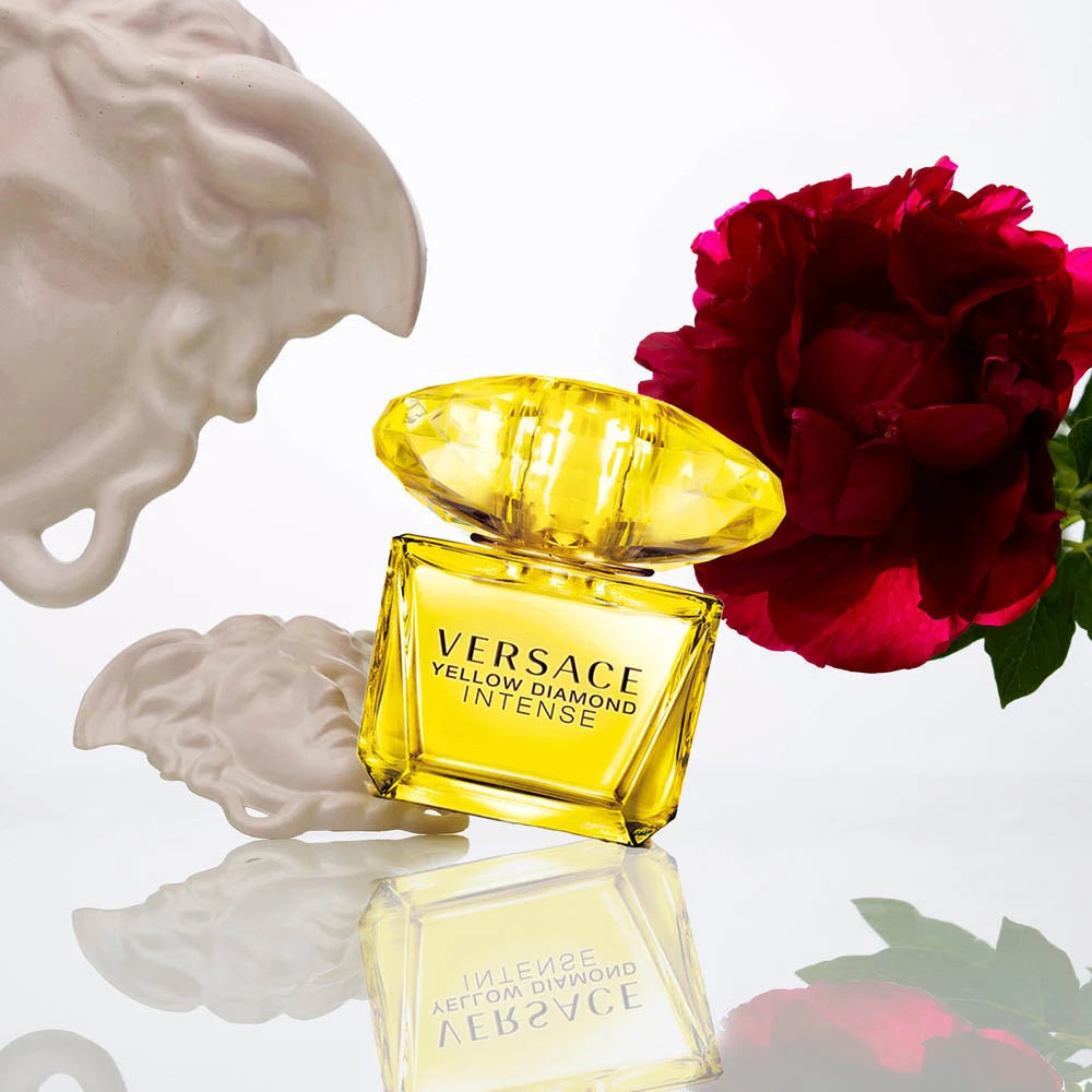 VERSACE Yellow Diamond Intense Eau De Parfum Spray
